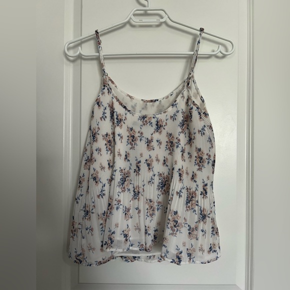 *NWT* ABERCROMBIE & FITCH FLOWY FLORAL TANK - SMALL - Picture 6 of 8